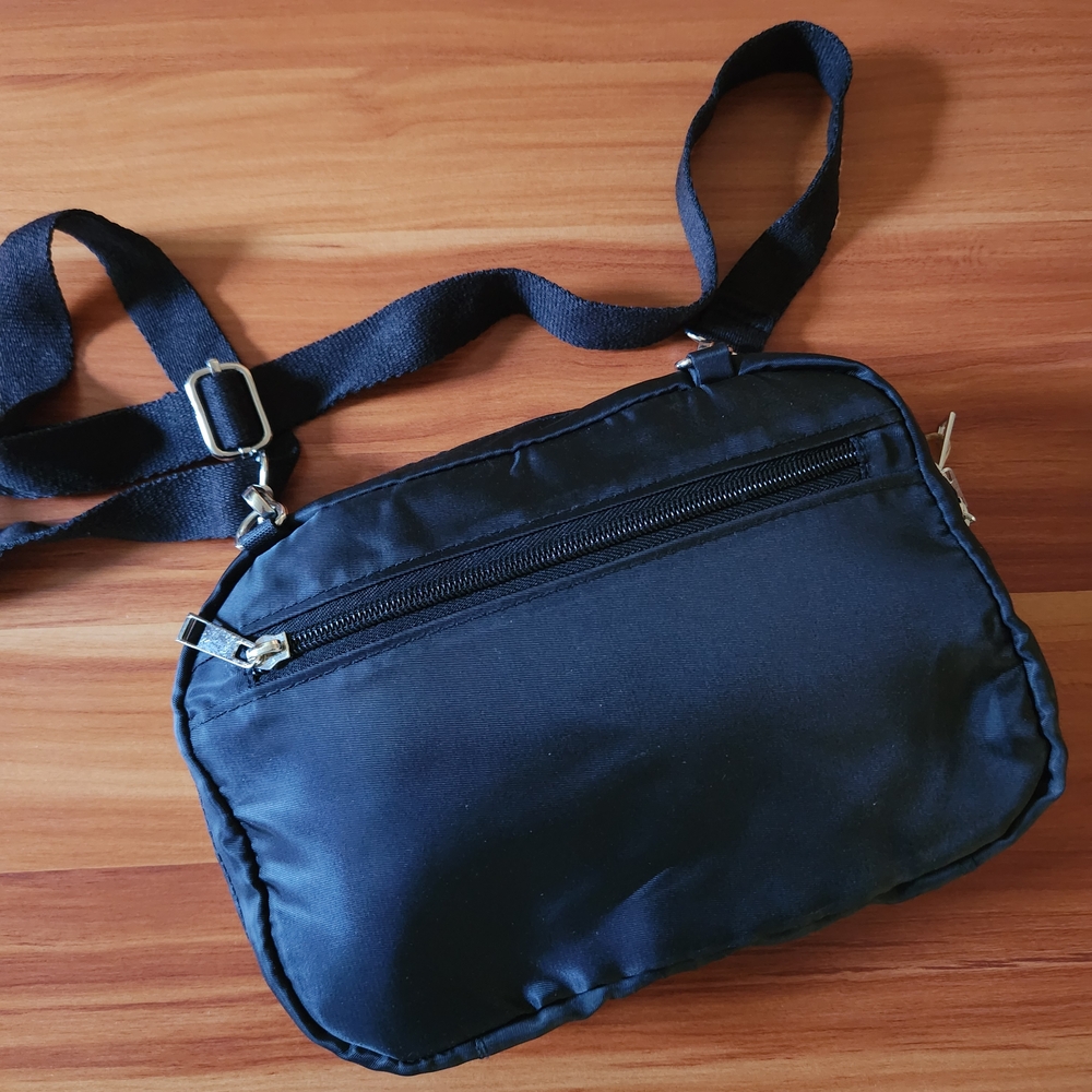 Crossbody Foldable Backpack - Picture 3 of 8